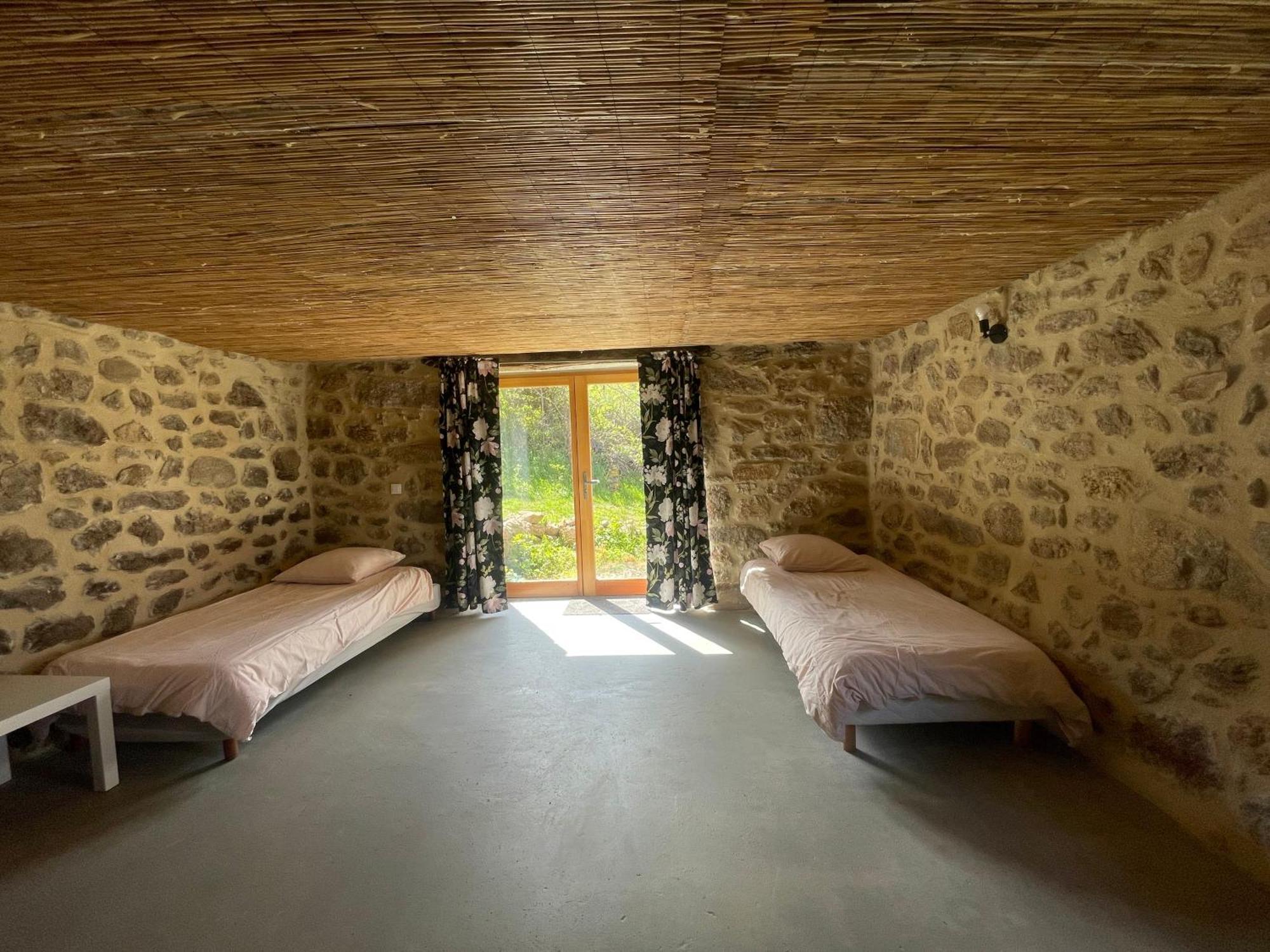Bed and Breakfast La Beatitude Malaurier Exterior foto